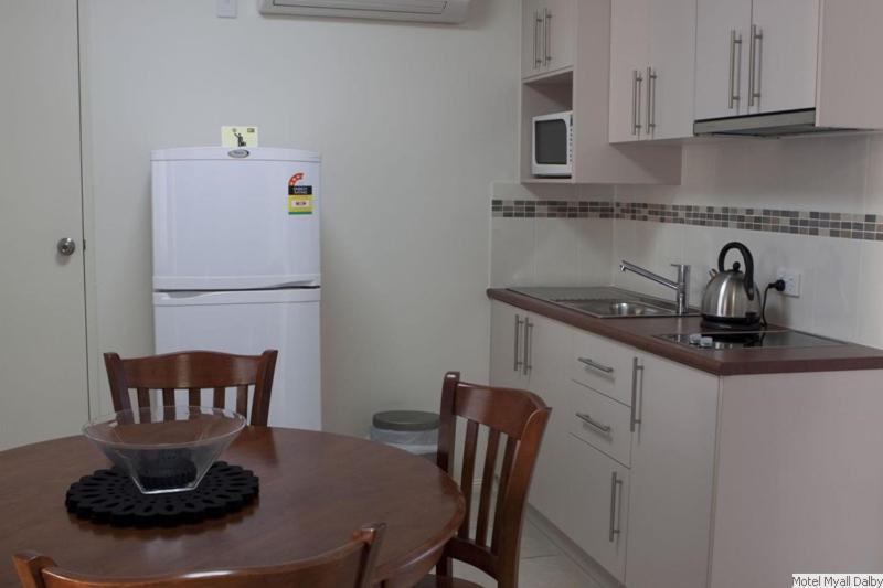 Motel Myall Дэлби Экстерьер фото